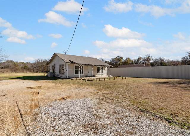 Property at 7525 Retta Mansfield, Mansfield, TX 76063, 2 beds, 1 bath
