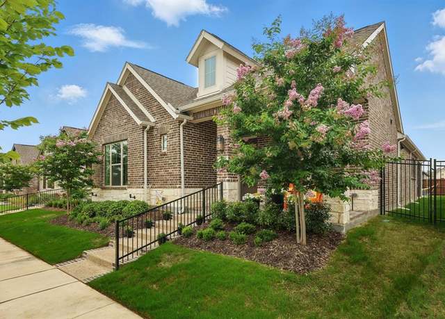 Property at 4808 Emerald Grv, Arlington, TX 76005, 2 beds, 2 baths