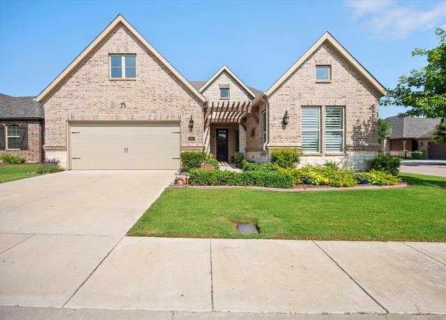 Property at 2921 Cascada Way #2921, Mansfield, TX 76063, 3 beds, 2.5 baths