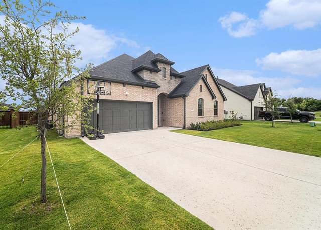 Property at 513 Fieldstone Ln, Haslet, TX 76052, 4 beds, 2.5 baths