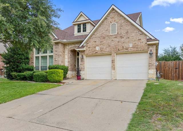 Property at 7058 Belteau Ln, Dallas, TX 75227, 5 beds, 3.5 baths
