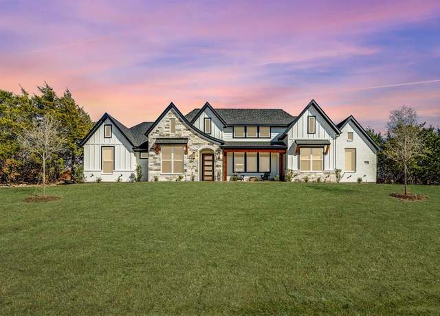 Property at 2770 Fireside Dr, Midlothian, TX 76065, 4 beds, 3 baths