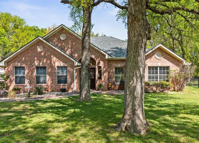 Property at 13018 Eagles Nest Dr, Whitney, TX 76692, 3 beds, 2 baths