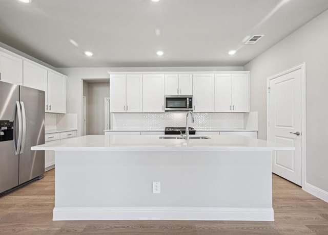 Property at 516 Stagg St, Mckinney, TX 75069, 4 beds, 3.5 baths