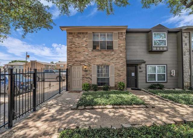 Property at 1349 S 11th St, Waco, TX 76706, 2 beds, 2.5 baths