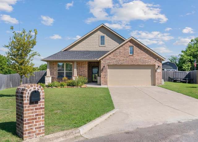 Property at 396 Mesa Dr, Lone Oak, TX 75453, 3 beds, 2 baths