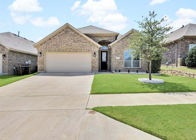 Property at 5933 Dunnlevy Dr, Fort Worth, TX 76179, 3 beds, 2 baths