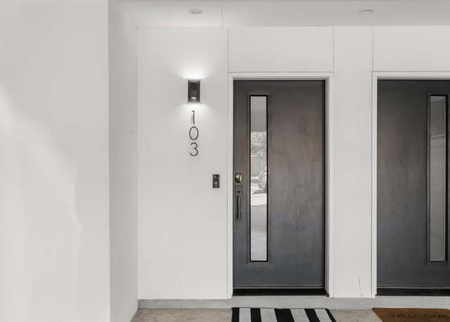 Property at 2001 N Prairie Ave #103, Dallas, TX 75204, 2 beds, 2.5 baths