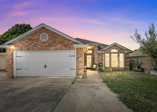 Property at 5304 Calloway St, Sansom Park, TX 76114, 3 beds, 2 baths