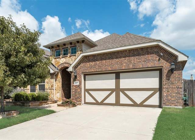 Property at 1637 Yellowthroat Dr, Little Elm, TX 75068, 4 beds, 3 baths