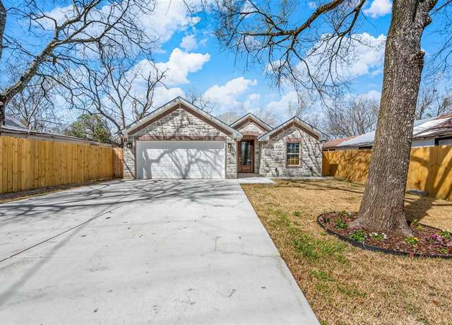 Property at 1006 W Brown, Ennis, TX 75119, 3 beds, 2 baths