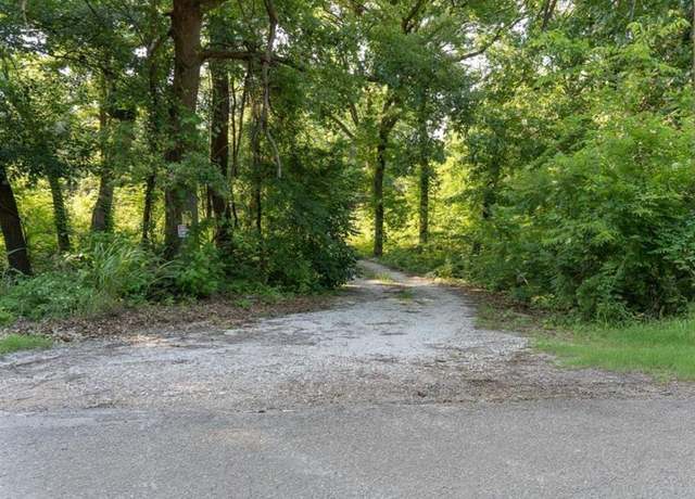 Property at 2190 County Rd 1215 Rd, Savoy, TX 75479