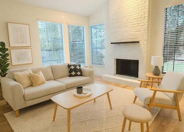 Property at 3101 Townbluff Dr #724, Plano, TX 75075, 2 beds, 1 bath
