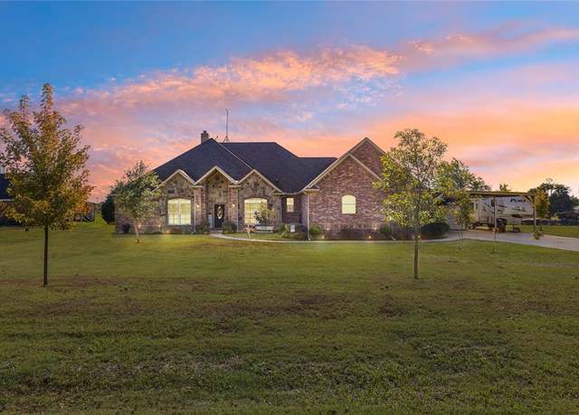 Property at 9891 County Road 2422, Royse City, TX 75189, 4 beds, 3 baths