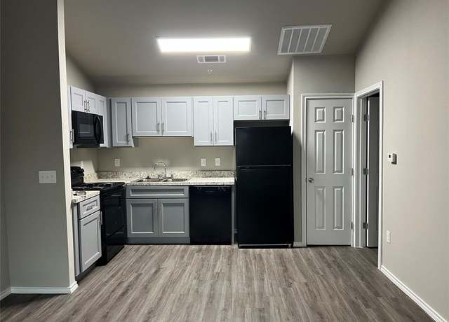 Property at 6108 Abrams Rd #215, Dallas, TX 75231, 2 beds, 1 bath