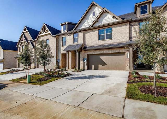 Property at 6921 Yellow Hammer Way, Arlington, TX 76001, 3 beds, 2.5 baths
