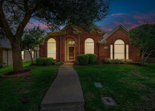 Property at 2858 Hilldale Dr, Lewisville, TX 75067, 3 beds, 2 baths