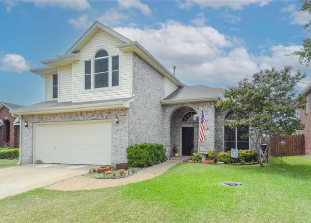 Property at 4821 Worthing Dr, Garland, TX 75043, 4 beds, 2.5 baths