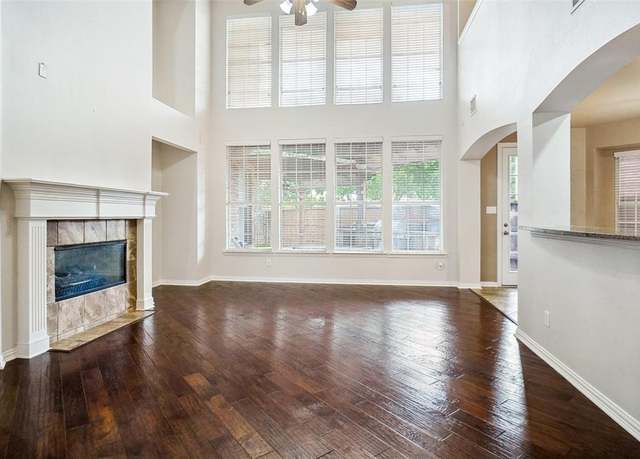 Property at 3112 Myrtice Dr, Flower Mound, TX 75022, 5 beds, 4 baths