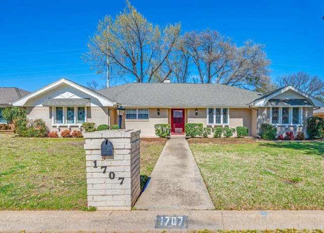 Property at 1707 Covemeadow Dr, Arlington, TX 76012, 4 beds, 3 baths