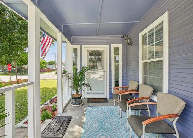 Property at 600 S Fitzhugh Ave, Dallas, TX 75223, 3 beds, 2 baths