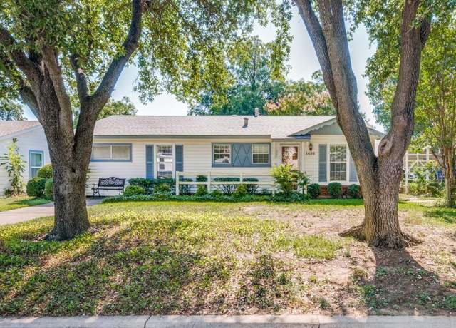 Property at 1405 Pikeview Ter, Arlington, TX 76011, 3 beds, 1 bath