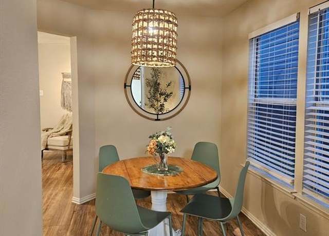 Property at 1516 Pine Ln, Fort Worth, TX 76140, 3 beds, 1.5 baths