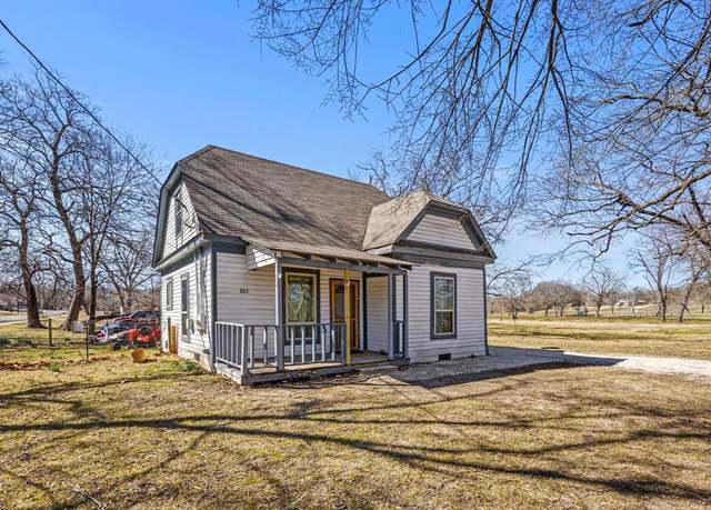 Property at 503 Braz St, Bonham, TX 75418, 2 beds, 2 baths