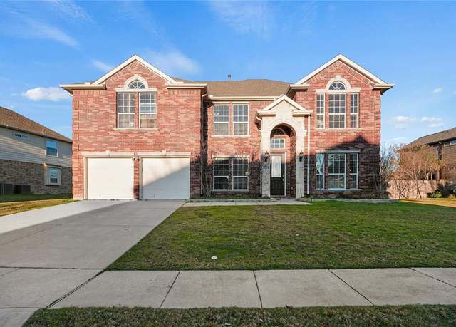 Property at 1224 Warbler Dr, Forney, TX 75126, 5 beds, 3.5 baths