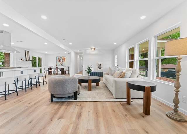 Property at 729 Town Creek Dr, Dallas, TX 75232, 3 beds, 2 baths