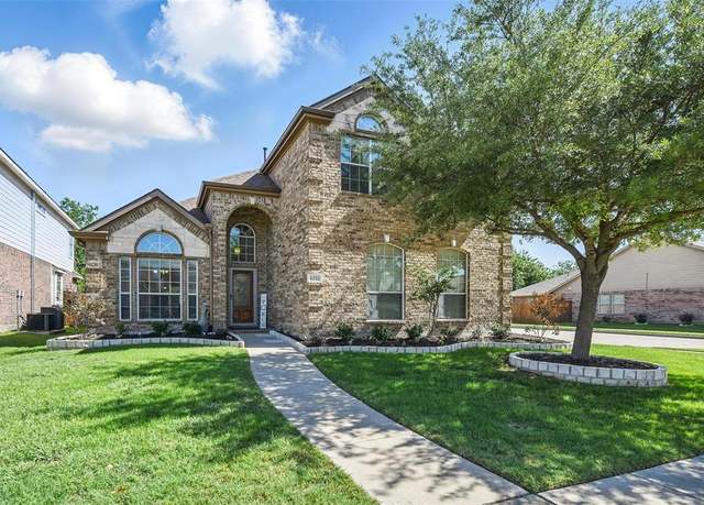 Property at 6332 Eagles Rest Dr, Fort Worth, TX 76179, 5 beds, 2.5 baths