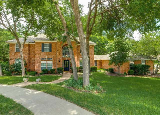 Property at 200 Stone Hollow Ct, Prosper, TX 75078, 4 beds, 3.5 baths