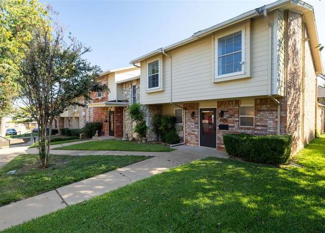 Property at 1975 Shorewood Dr, Grapevine, TX 76051, 3 beds, 2.5 baths