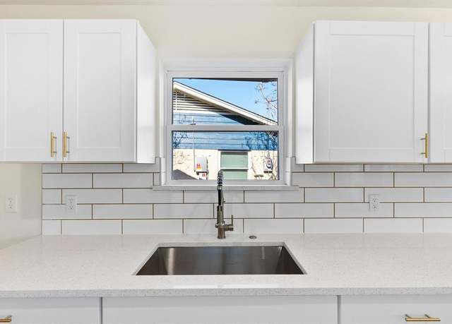 Property at 3506 Mcdonald Way, Garland, TX 75041, 3 beds, 2 baths