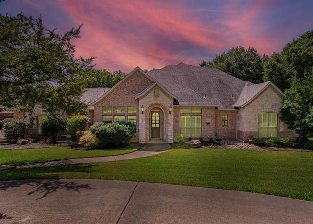 Property at 3860 Angela Ct, Midlothian, TX 76065, 3 beds, 3.5 baths