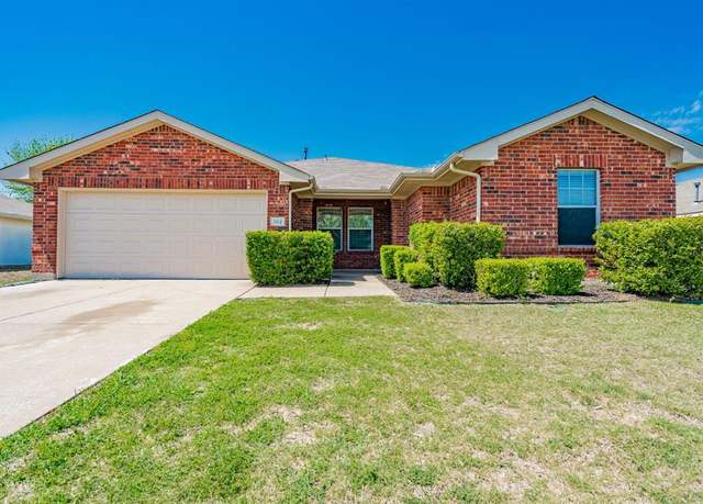 Property at 102 Stoney Creek Ln, Terrell, TX 75160, 4 beds, 2 baths