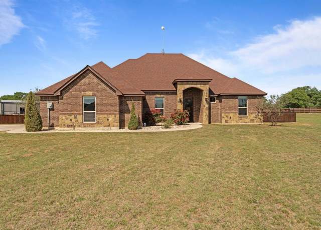 Property at 110 Brock Ct, Millsap, TX 76066, 4 beds, 3 baths