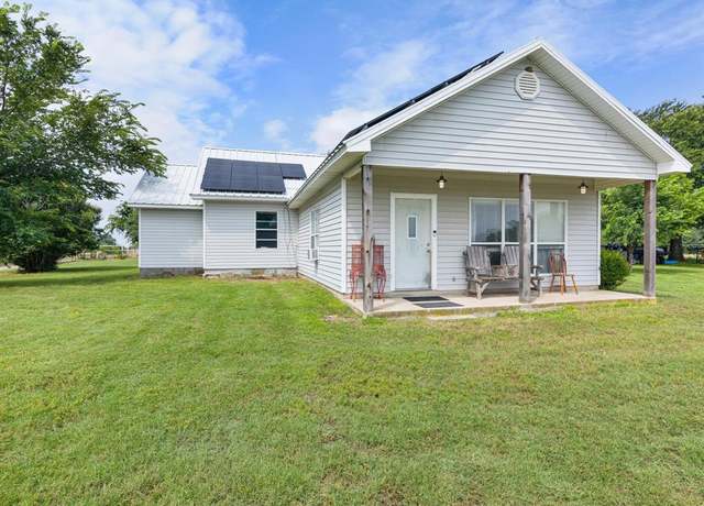 Property at 3013 State Highway 101, Bowie, TX 76230, 3 beds, 2 baths