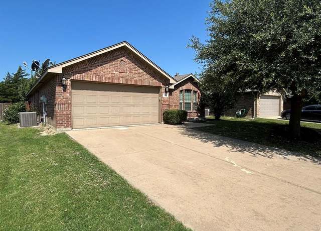 Property at 236 Spring Hollow Dr, Saginaw, TX 76131, 3 beds, 2 baths
