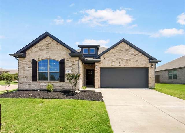 Property at 701 Dripping Springs Ln, Cleburne, TX 76033, 3 beds, 2 baths