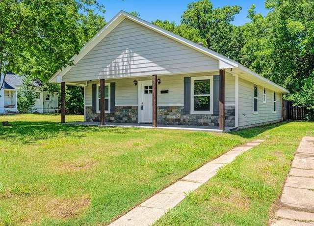 Property at 911 W Morton St, Denison, TX 75020, 3 beds, 2 baths
