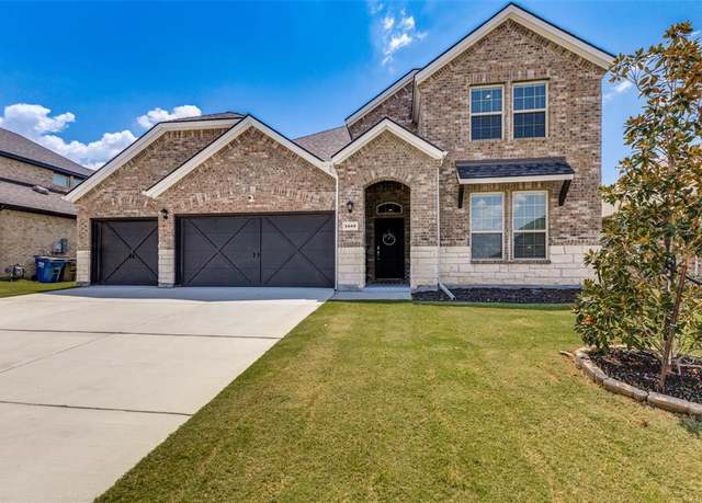 Property at 1533 Estivella Dr, Little Elm, TX 75068, 4 beds, 3 baths