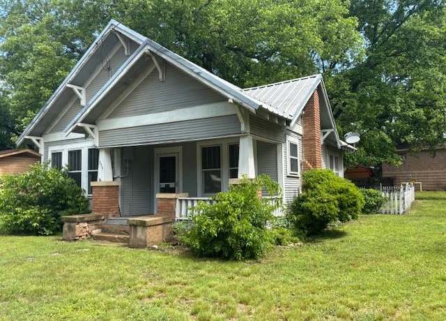 Property at 354 W Blackjack St, Dublin, TX 76446, 1 bed, 1 bath