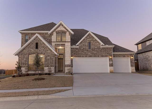 Property at 2116 Spyglass Dr, Royse City, TX 75189, 4 beds, 3.5 baths