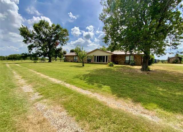 Property at 2247 Lcr 654, Thornton, TX 76687, 4 beds, 2 baths