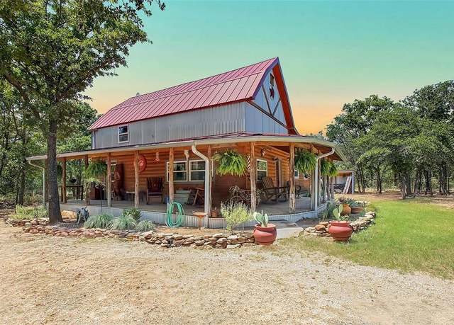 Property at 320 Rocky Mound Rd, Graham, TX 76450, 2 beds, 2.5 baths
