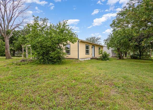 Property at 5844 Boone St, Sachse, TX 75048, 2 beds, 1 bath