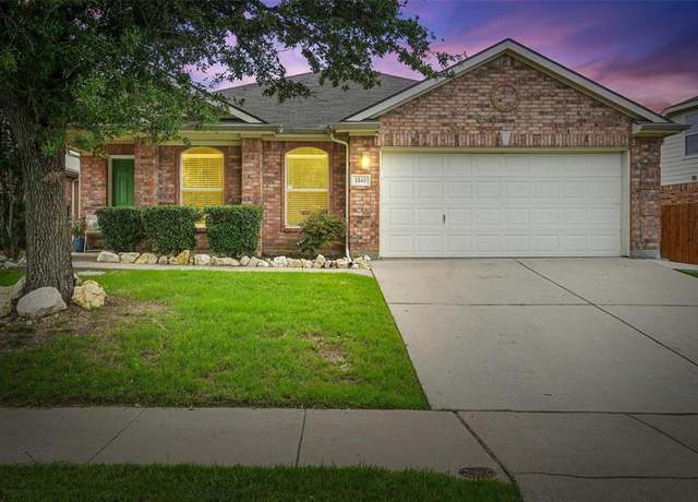 Property at 1248 Mountain Air Trl, Fort Worth, TX 76131, 4 beds, 2 baths
