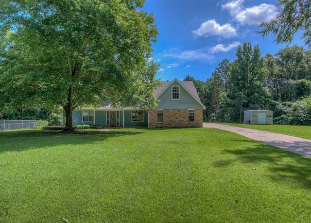 Property at 6956 Soda Point Dr, Shreveport, LA 71107, 4 beds, 3 baths