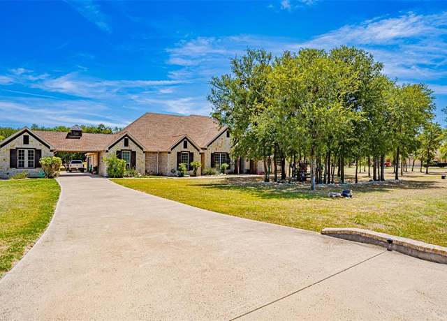 Property at 345 Sugartree Cir, Lipan, TX 76462, 4 beds, 3.5 baths